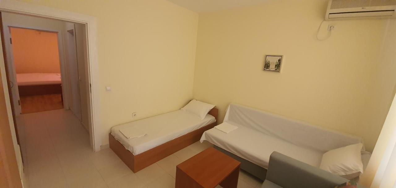 Diamond Hotel Primorsko Ngoại thất bức ảnh
