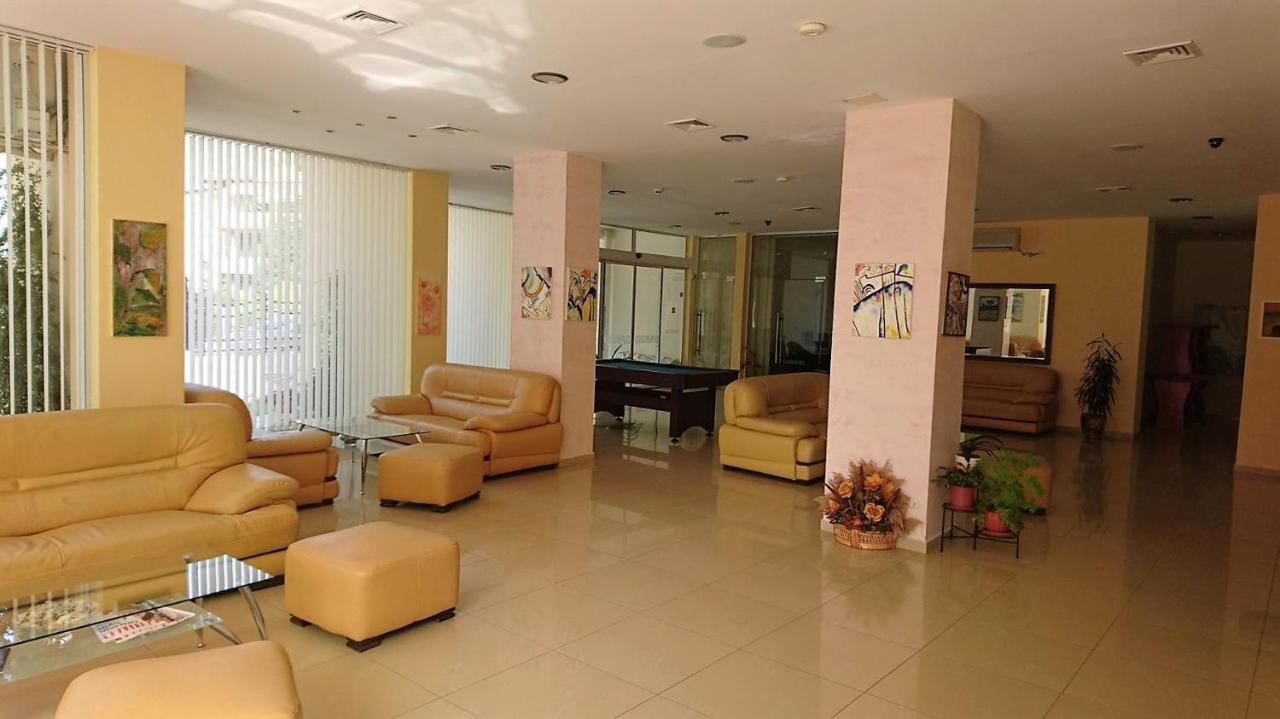 Diamond Hotel Primorsko Ngoại thất bức ảnh