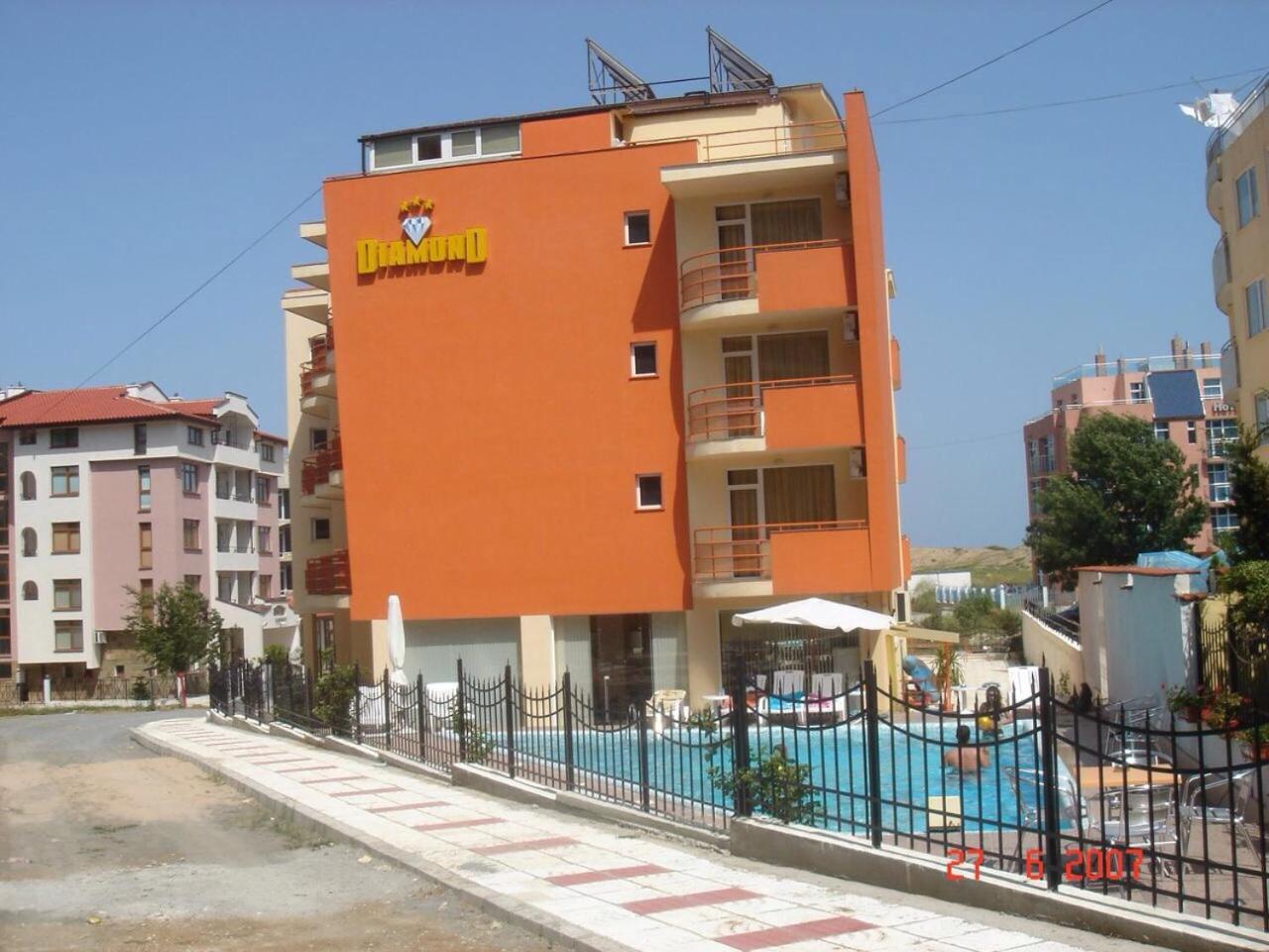 Diamond Hotel Primorsko Ngoại thất bức ảnh