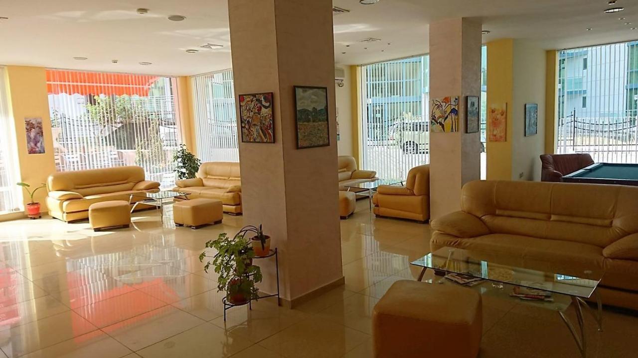 Diamond Hotel Primorsko Ngoại thất bức ảnh